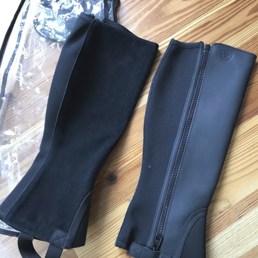 NWOT Ariat Half Chaps